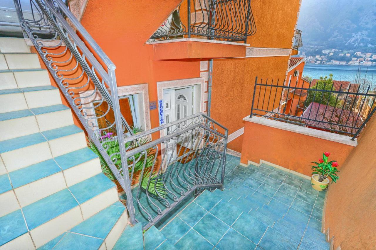 Apartments Boka Heart Kotor Bagian luar foto
